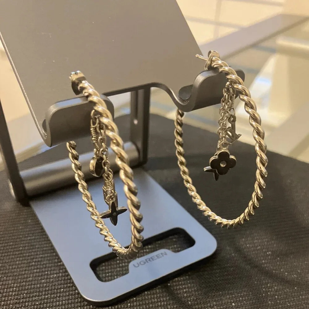 Louis Vuitton Silver Hoop Earrings Sweet Monogram Large Authentic - Picture 3 of 6